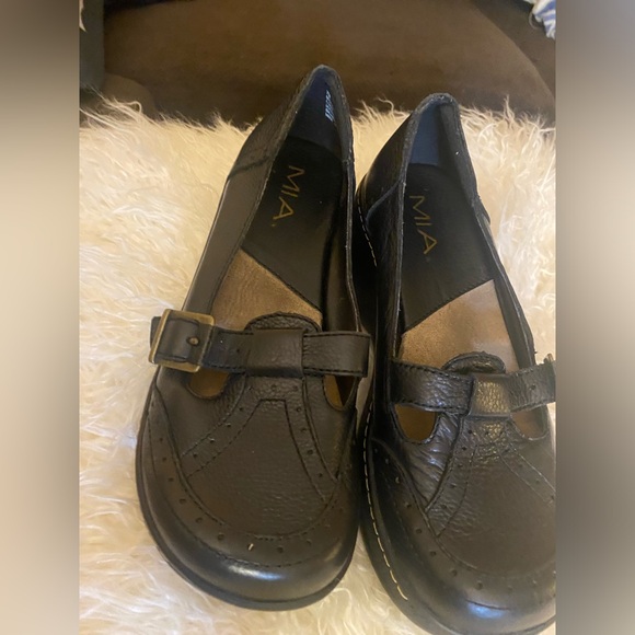 Vtg Y2K MIA Platform Shoes Brooklyn Mary Jane Sz 7 Black Leather T-Strap Buckle - Picture 4 of 7